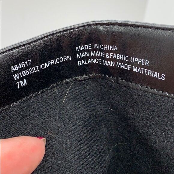 White mountain vegan leather & fabric ankle boots - Picture 7 of 8